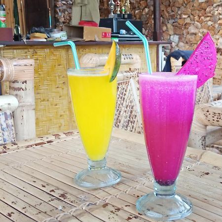 Elisa Homestay Areguling Kuta  エクステリア 写真