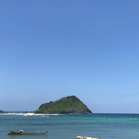 Elisa Homestay Areguling Kuta  エクステリア 写真