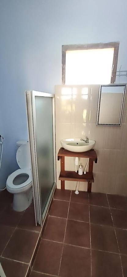 Elisa Homestay Areguling Kuta  エクステリア 写真